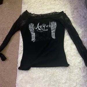 Demi loon lace angel shirt